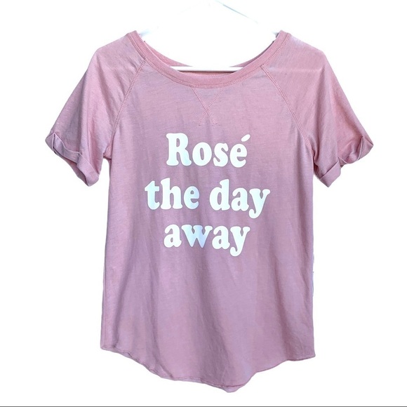 Grayson Threads Pink Blush Rose The Day Away Graphic T-Shirt Size Extra Small - Picture 15 of 15